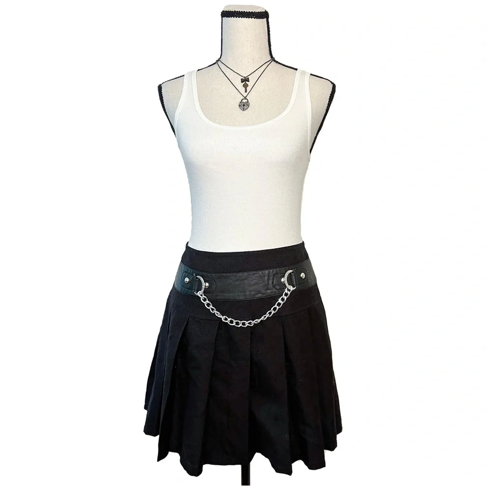 Royal Bones by Tripp Mini Skirt | Black Pleated with Chain | Size Large